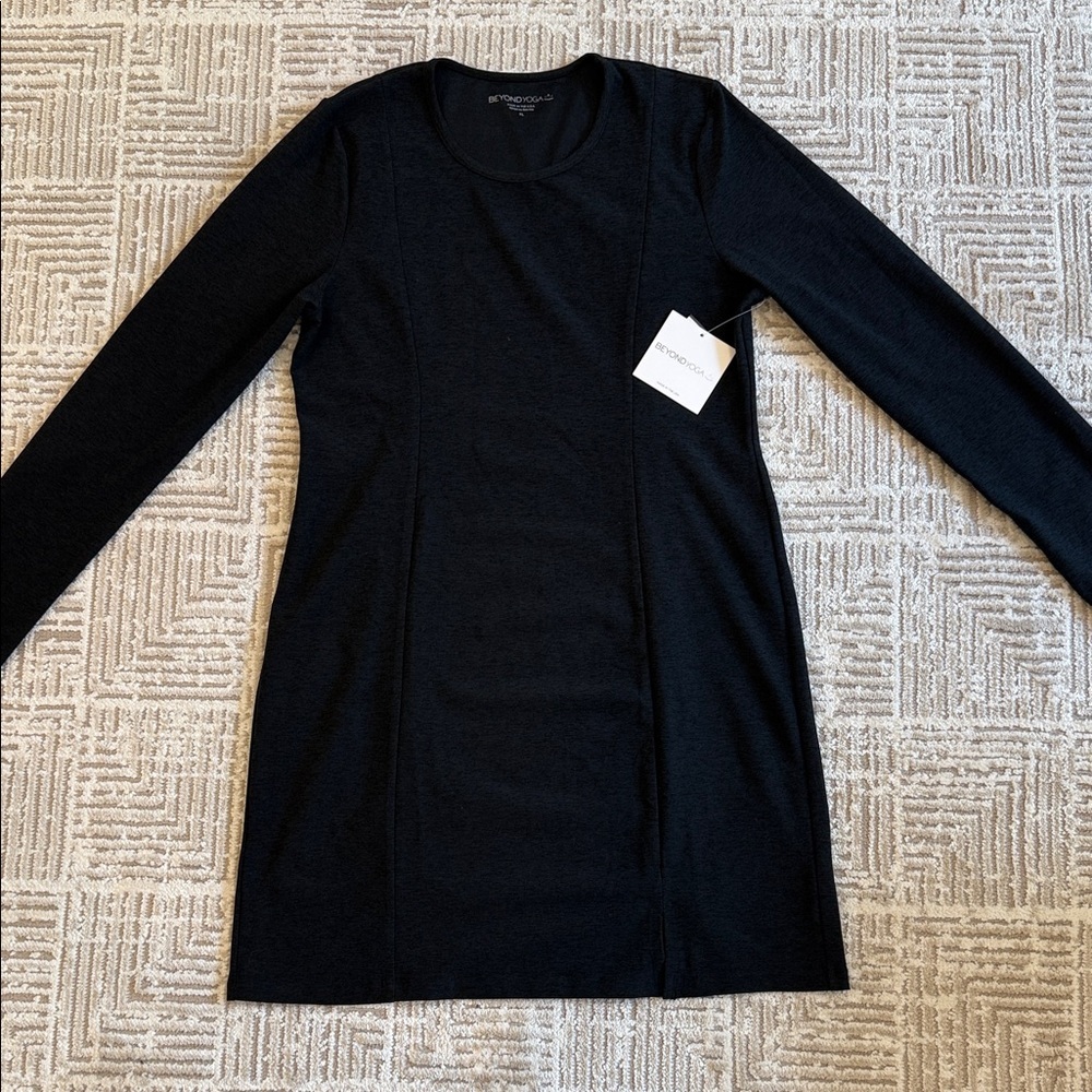 NWT Beyond Yoga Spacedye After Dark Long Sleeve Mini Dress Black